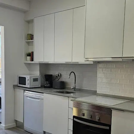 Benfica Flat Mit Balkon By Interhome Apartamento Lisboa