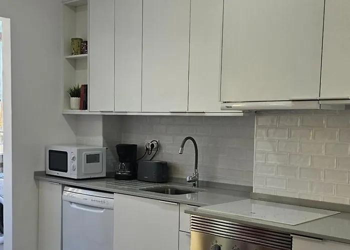 Benfica Flat Mit Balkon By Interhome Apartamento Lisboa